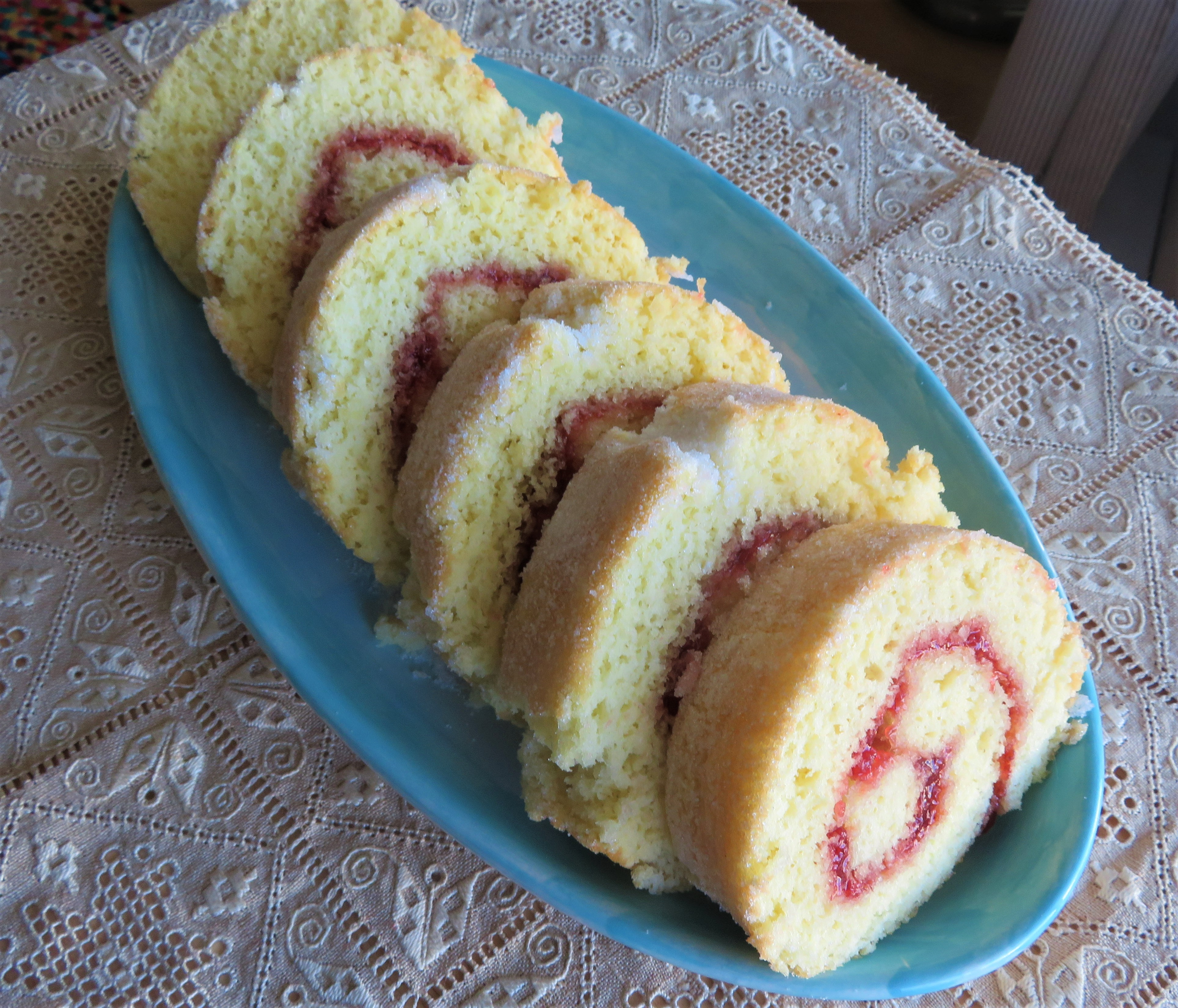 Mary Berry's Swiss Roll (A Tutorial)