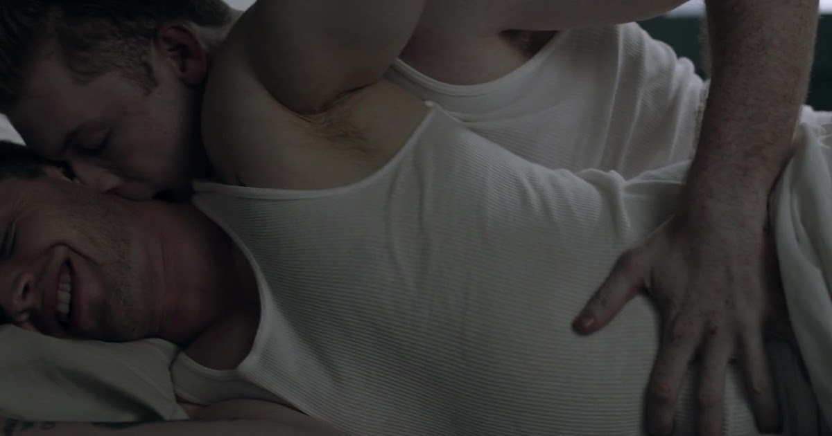 Cameron Monaghan and Noel Fisher nude in Shameless 10-02 "