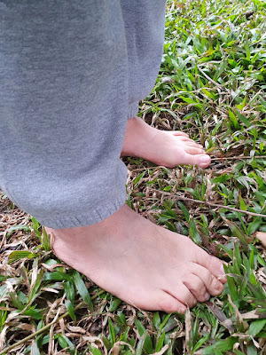 赤腳走路 預防足底筋膜炎