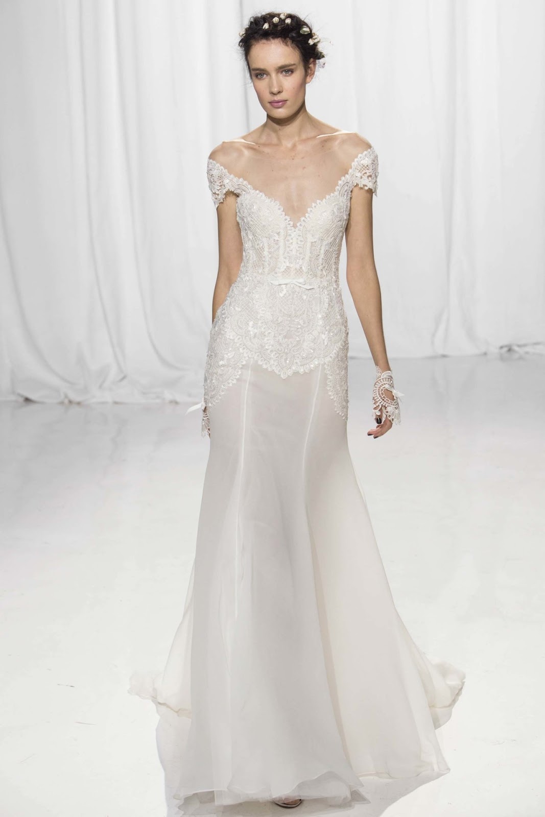 Bridal Beautiful : REEM ACRA