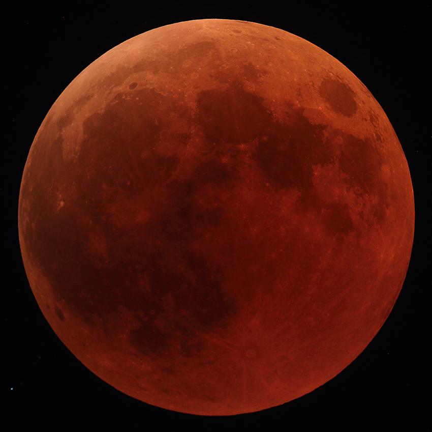 esplaobs TOTAL LUNAR ECLIPSE (2018) Taken by Anthony Ayiomamitis on