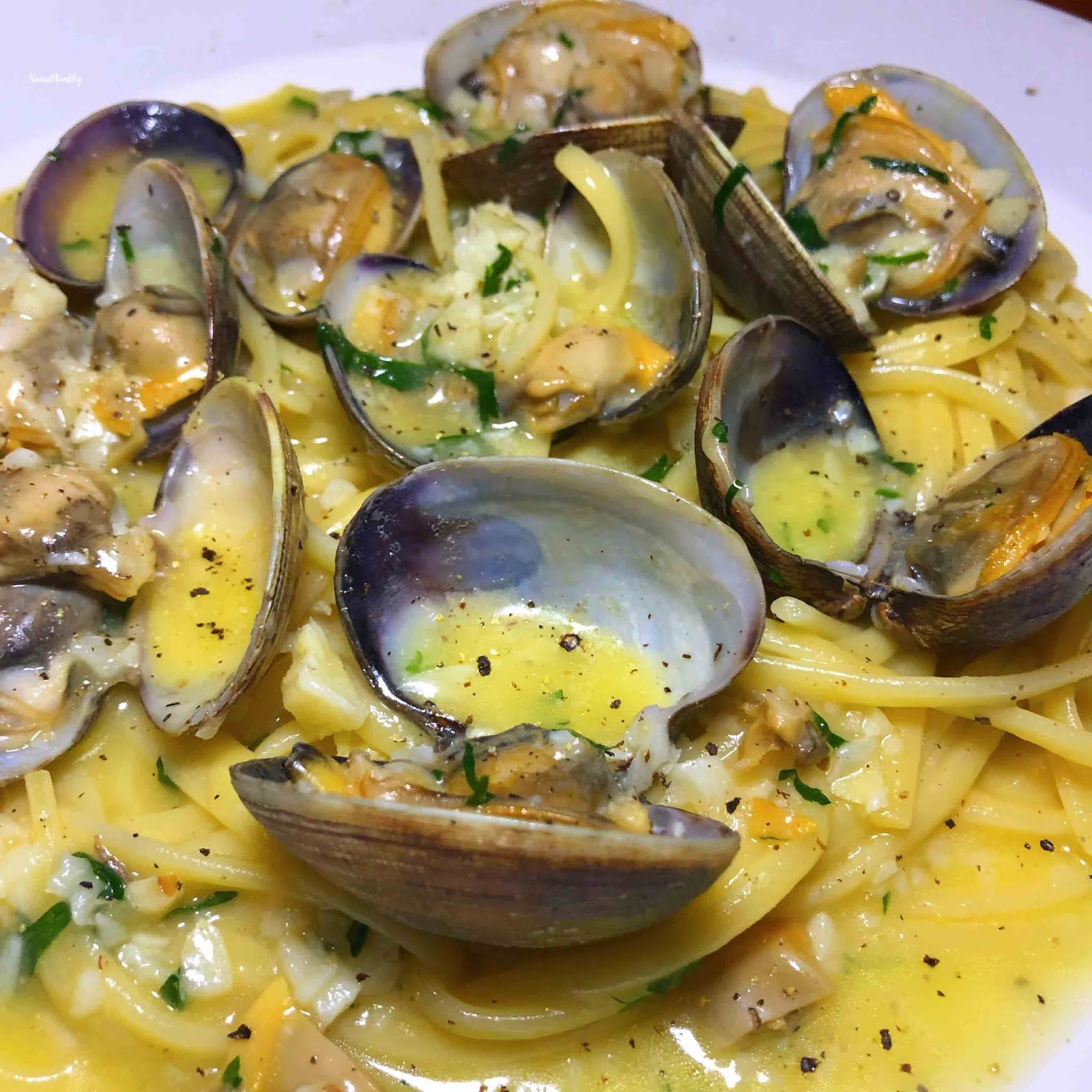 Hawaii Mom Blog Vino Italian Tapas and Wine Bar