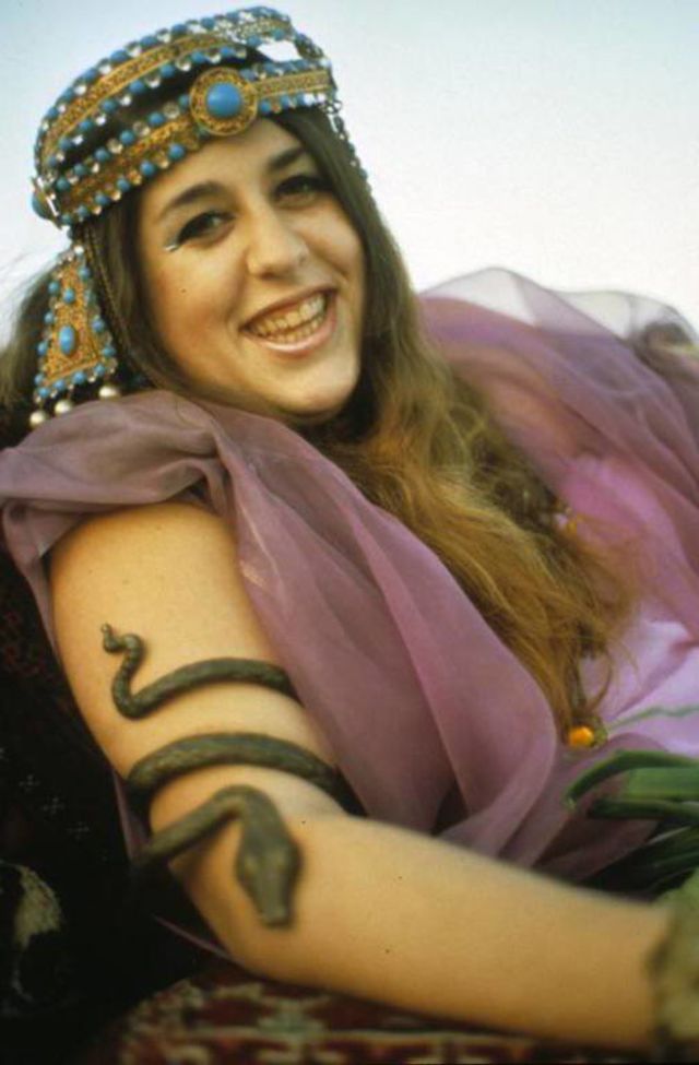 Before Adele, There Was Elliot: 40 Beautiful Pics of Mama Cass in the 1960s and Early '70s