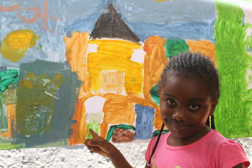 Andrew Mulenga's Hole In The Wall Zambia’s longest painting on display