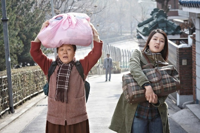 12 Sad Korean Films About Mother's Sacrifice, Make Hearts Broken!
