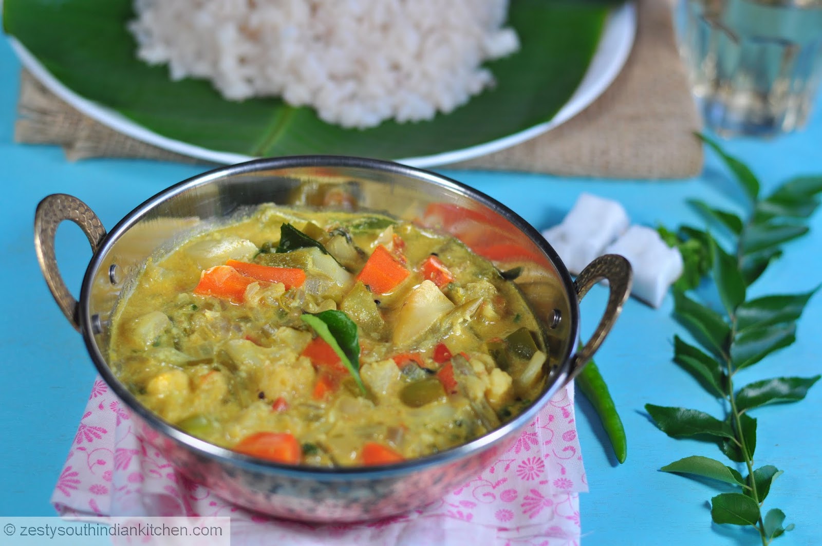 Alila Diwa Benasthali/ Mixed Vegetables Cooked in Mildly spiced Coconut ...