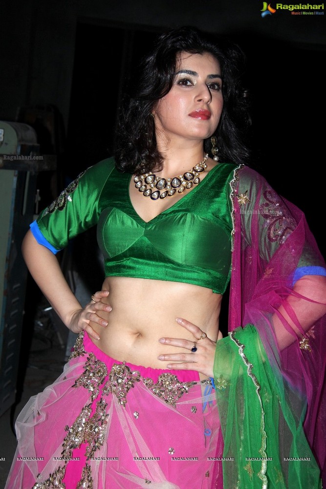 malayalam serial actress archana navel photos malayalam serial actress archana navel photos
