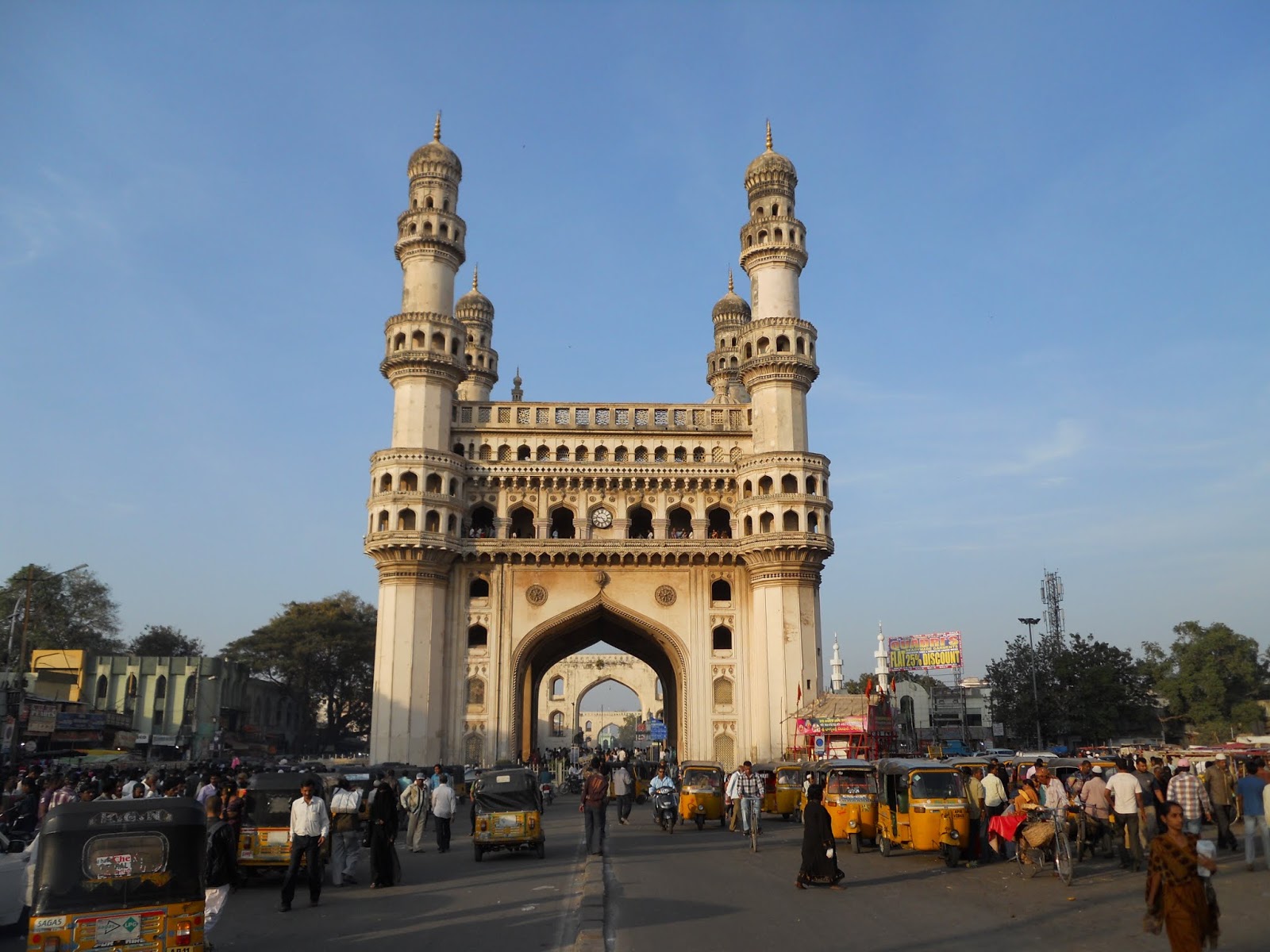 POPULAR PLACES TO VISIT IN HYDERABAD A Travel Guide - ONTRACKDRIVERS