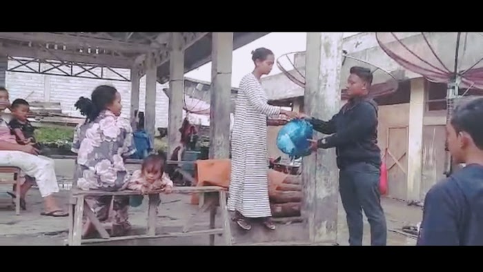 HMPB Salurkan Bantuan Meugang Untuk Masyarakat
