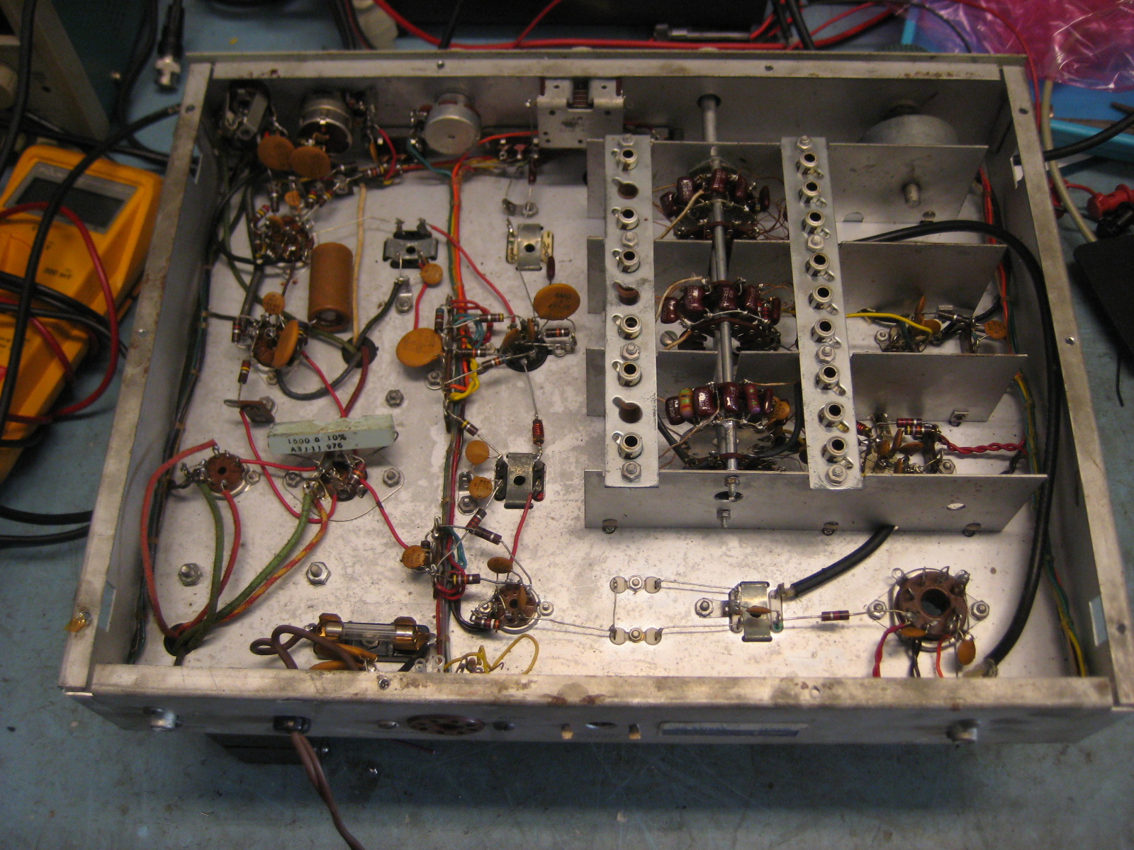 K6JCA: Solid-stating the Heathkit HR-10 Receiver