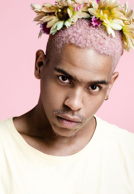 cabelo masculino rosa
