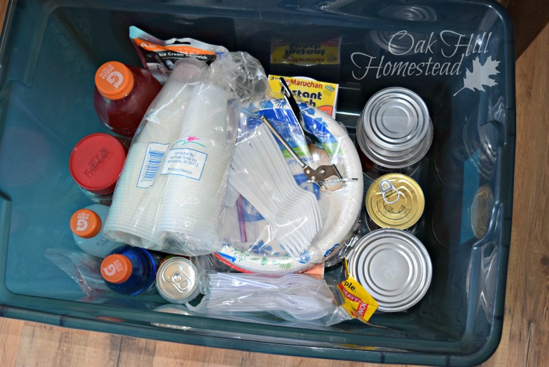 How To Build A Power Outage Kit - Food Storage Moms