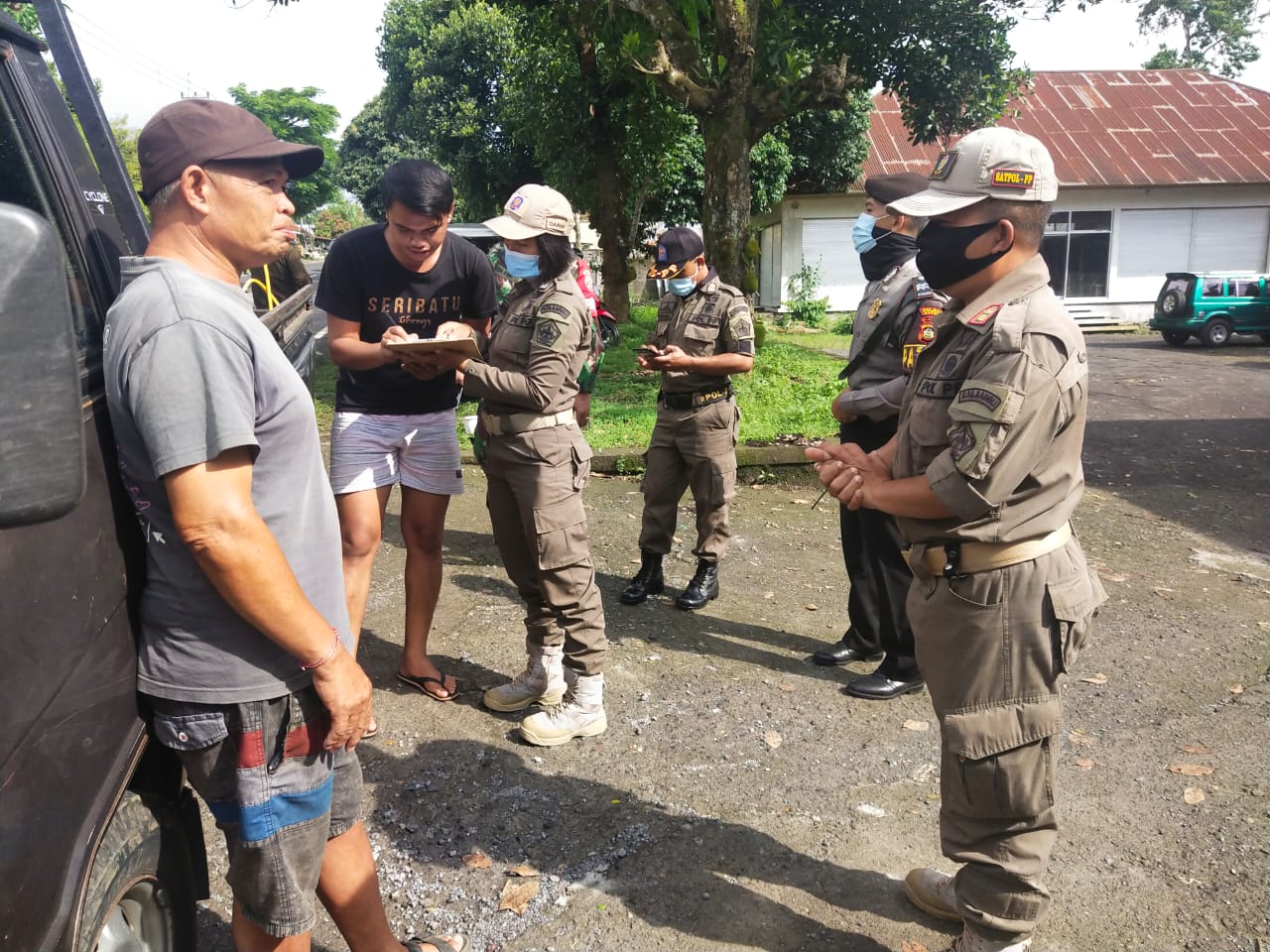 Tim Gabungan Operasi Yustisi Bangli Tindak Pelanggar Prokes