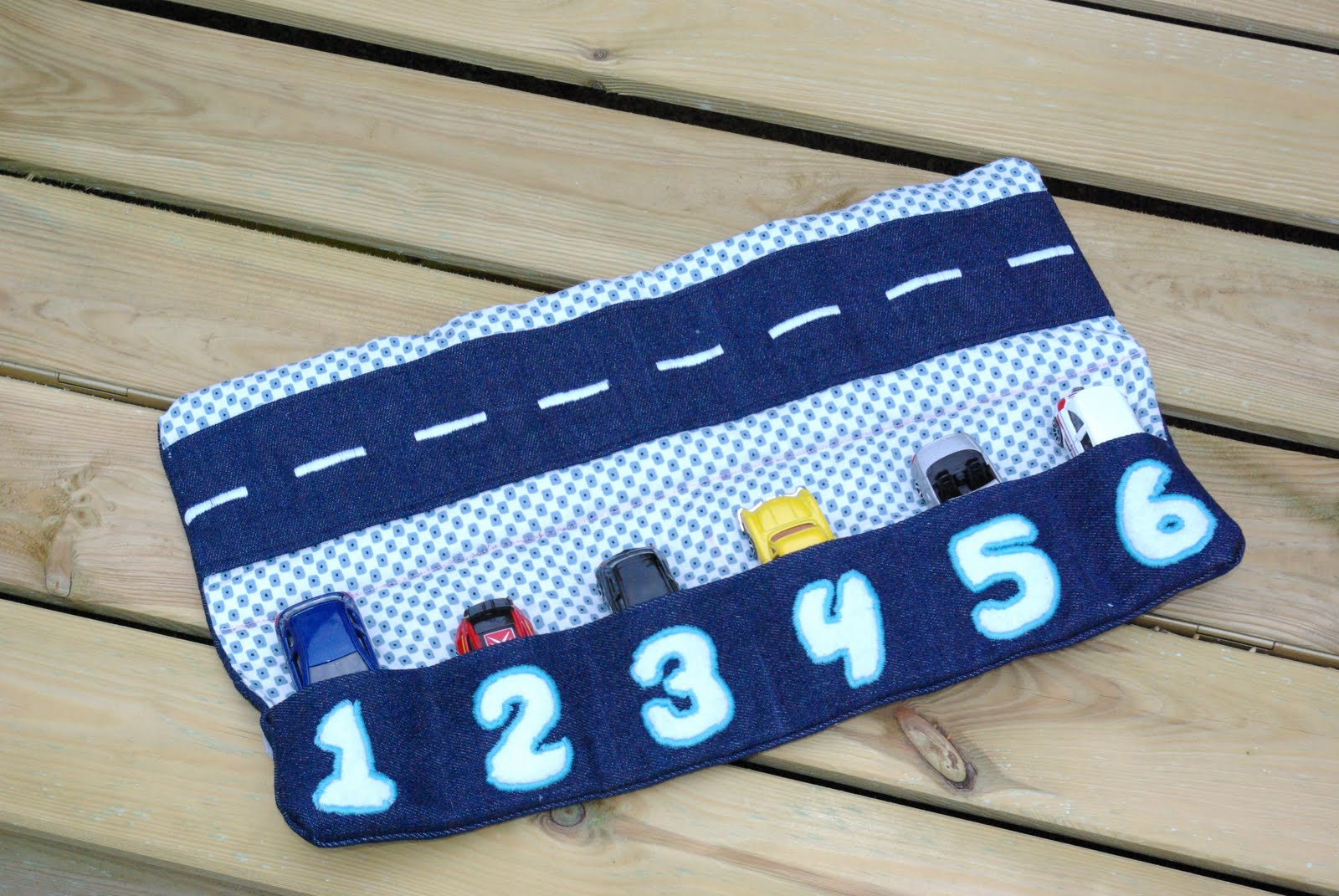 So' home made Mon 1er cosy car caddy (parce qu'il y en aura certainement d'autres)