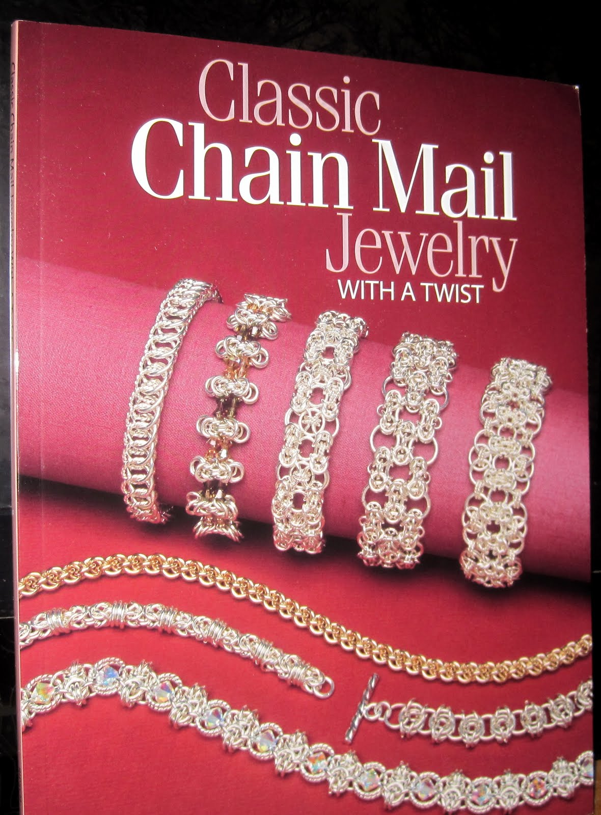 FIDDLEDEEDEE JEWELRY Classic Chain Mail Jewelry with A Twist by Sue Ripsch