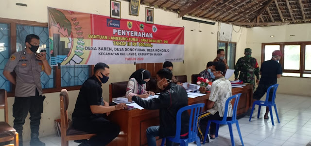 Babinsa Wonorejo Awasi Penyaluran BLT-DD di Desa Binaan Babinsa Wonorejo Awasi Penyaluran BLT-DD di Desa Binaan