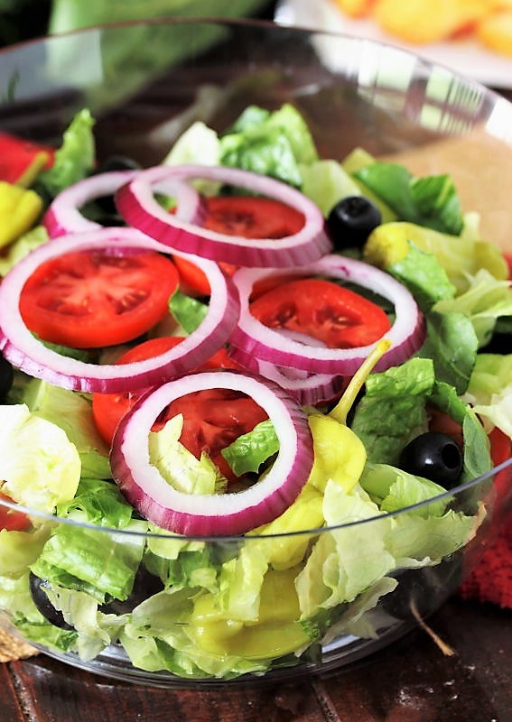 Copycat Olive Garden Salad & Dressing | The Kitchen is My Playground