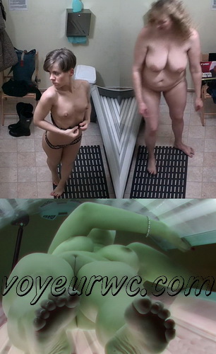 Solarium 380-387 (Hidden camera footage from the tanning salon shows nude women)