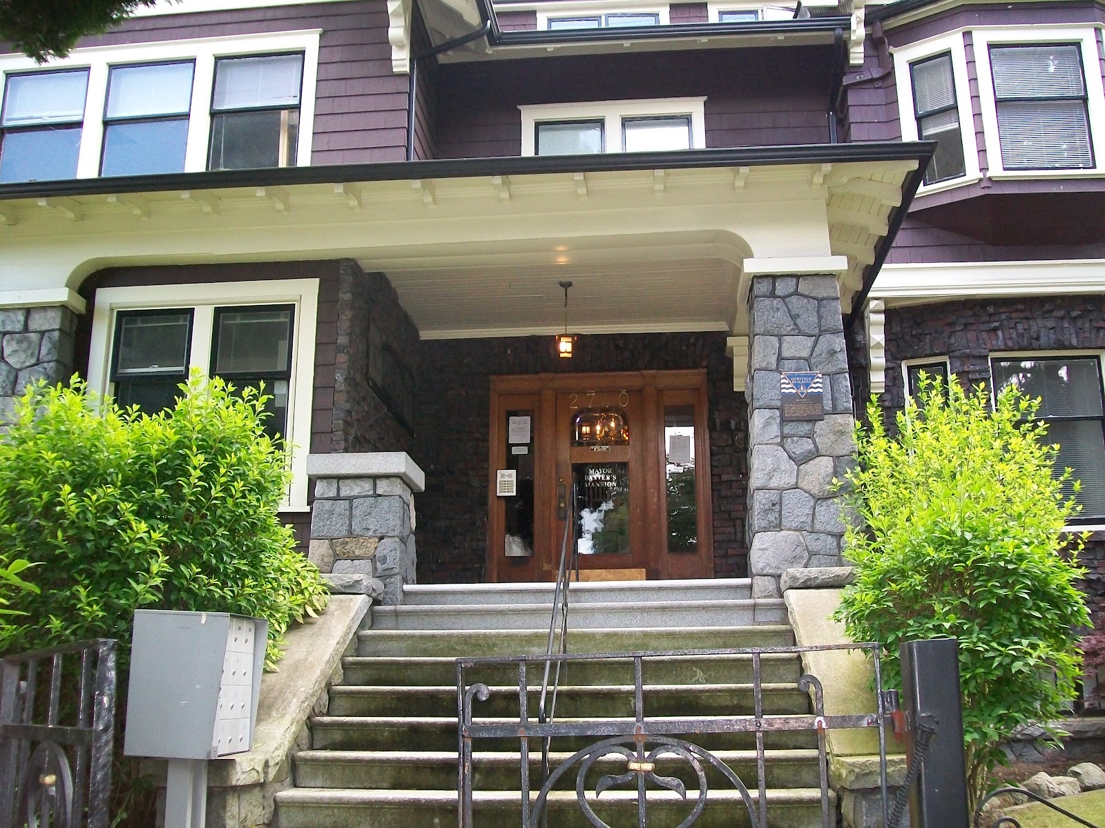 Vancouver Voyager Baxter House