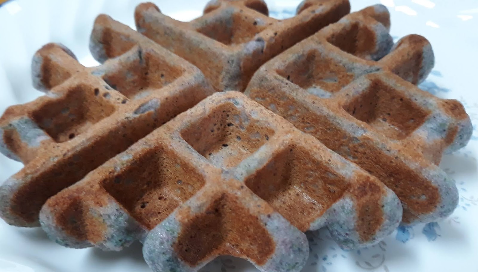 What's Good at Trader Joe's? Trader Joe's Ube Mochi Pancake & Waffle Mix