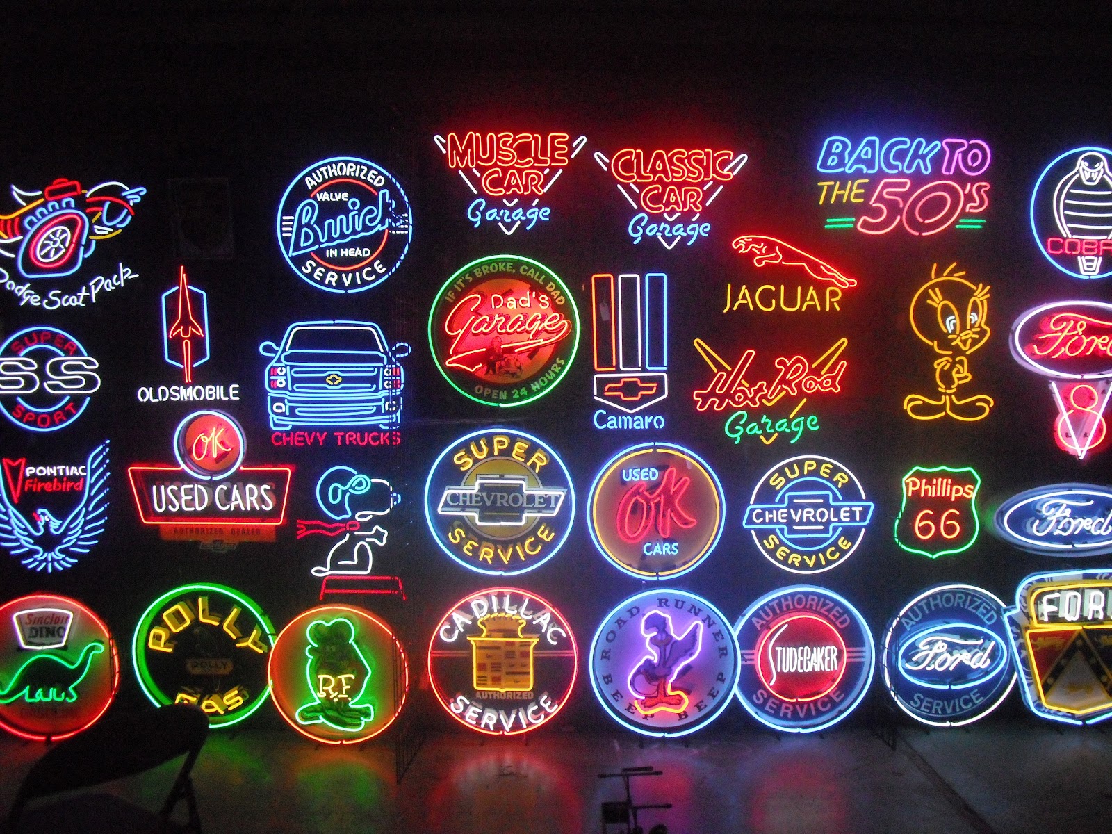 neon signs vegas retro las grandmalay cool sign ac daydreams discover