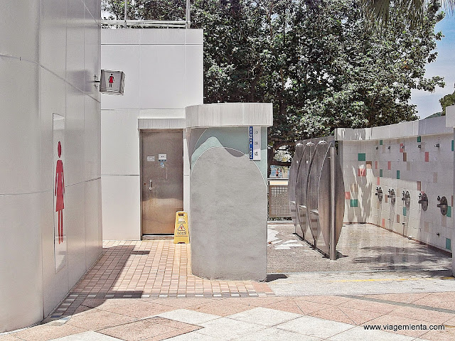 Infraestrutura à disposição na praia: inacreditável