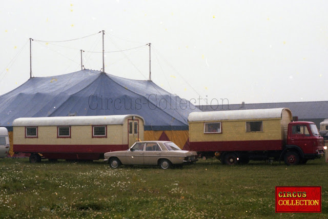 roulotte et camion roulotte du Cirkus Arena 1979