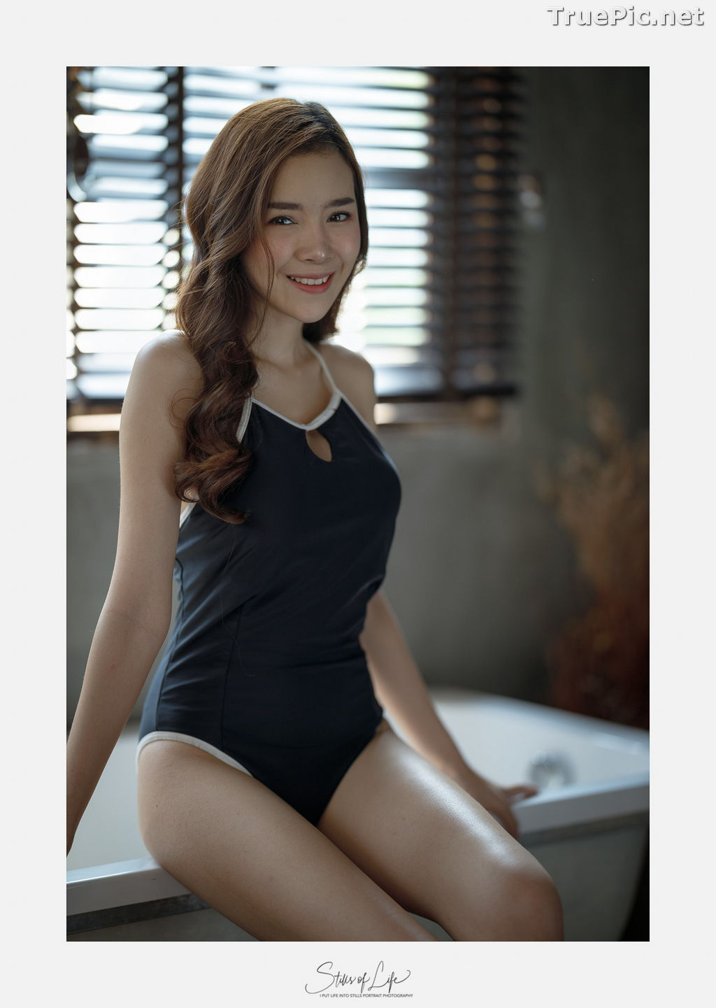 White Lingerie And Black Monokini Thailand Model Wisansaya Pakasupakul Ảnh đẹp