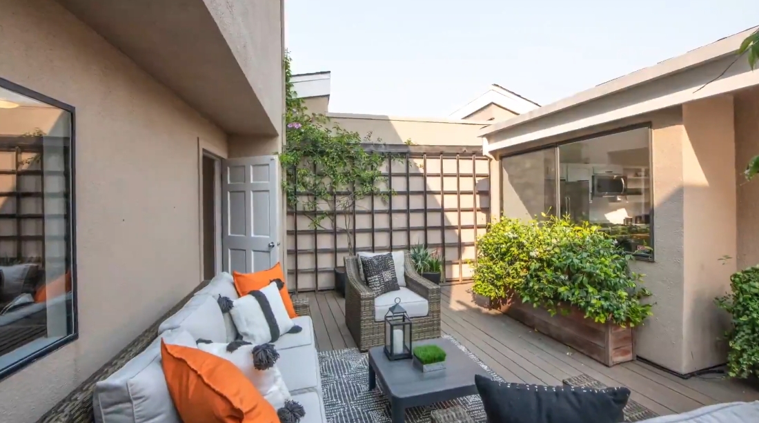 21 Photos vs. 124 Red Hill Cir, Belvedere Tiburon, CA Interior Design Luxury Home Tour