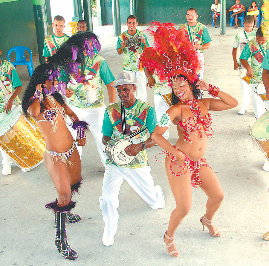 Caruaru Agora Caruaru recebe homenagem em escola de samba do Recife