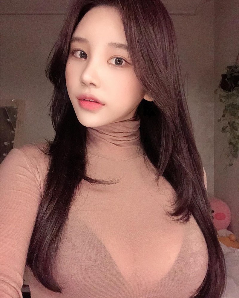 몸매 지리는 피팅모델 쮸리 - 디쁠