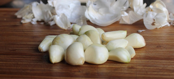 Kochi, news, Kerala, Video, Top-Headlines, Peeling garlic went viral in twitter