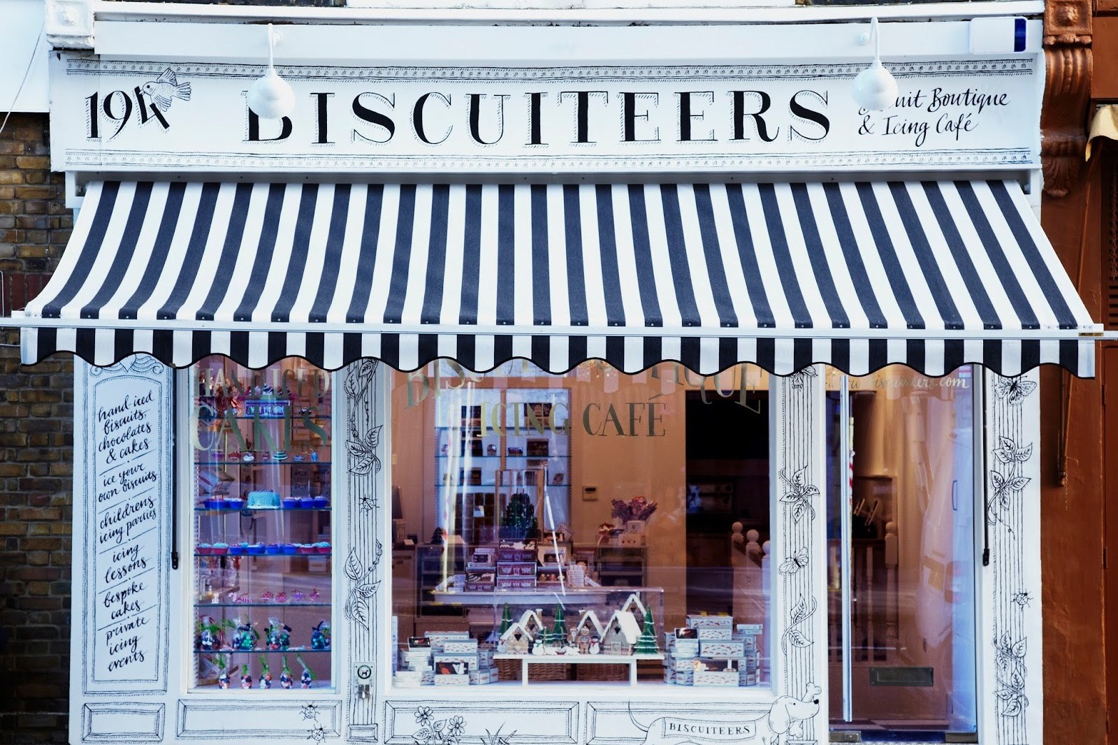 Inspirasi Desain Toko Yang Minimalis Metode Pelaksanaan Bangunan