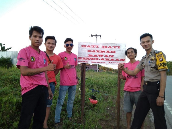 Waspadai Empat Lokasi Rawan Kecelakaan Jalan Raya Sekadau - Sintang Waspadai Empat Lokasi Rawan Kecelakaan Jalan Raya Sekadau - Sintang