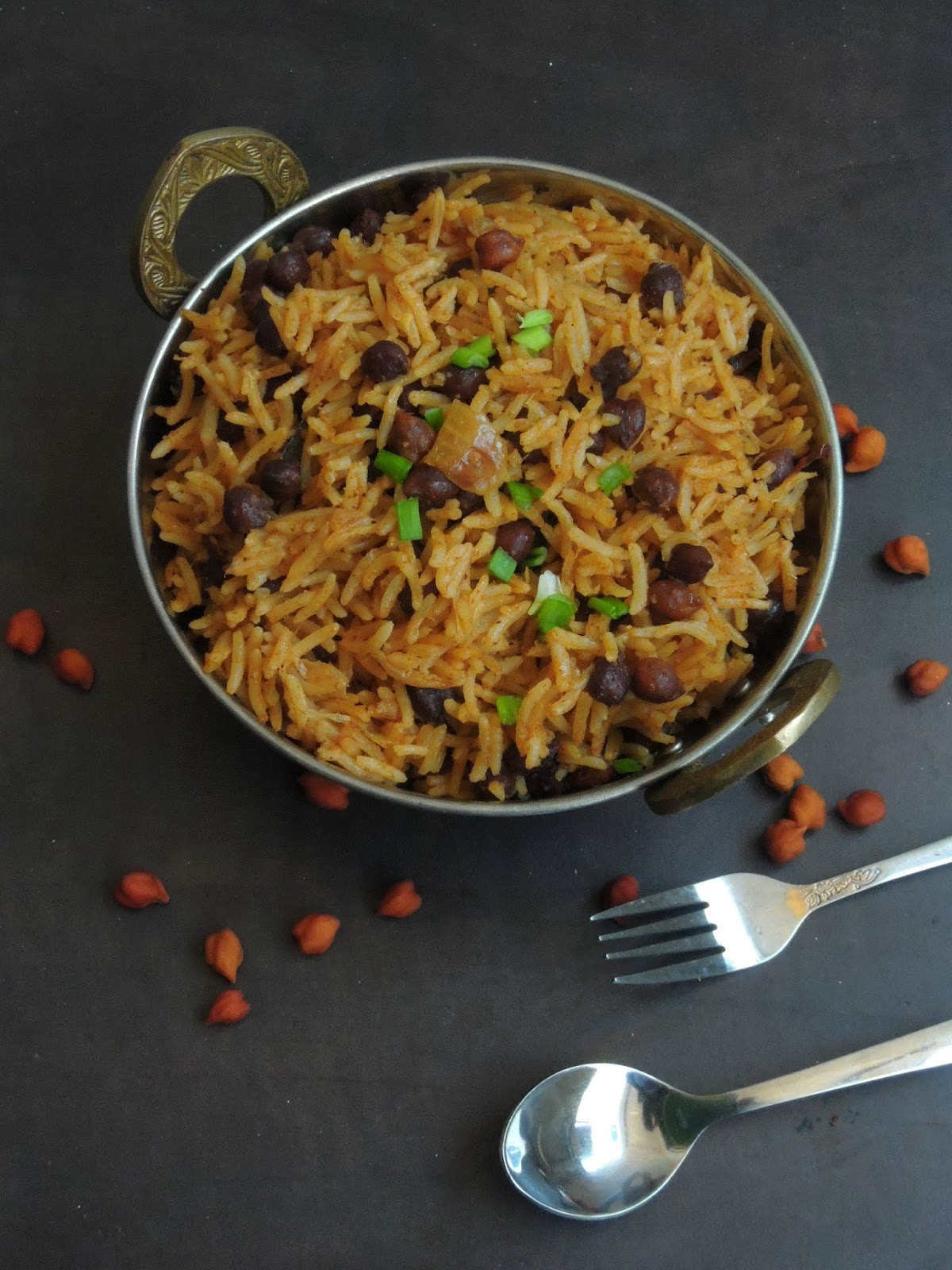 Priya's Versatile Recipes: Vegan Kala Channa Pulao/Black Chickpeas Pulao