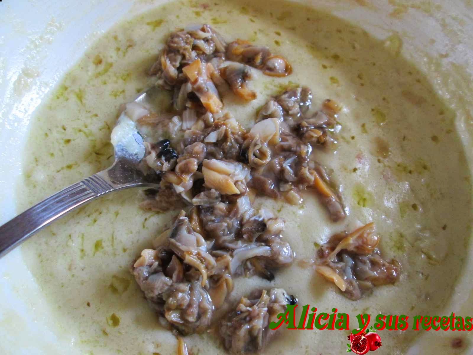 Alicia y sus recetas: ALMEJAS FINAS RELLENAS DE BECHAMEL