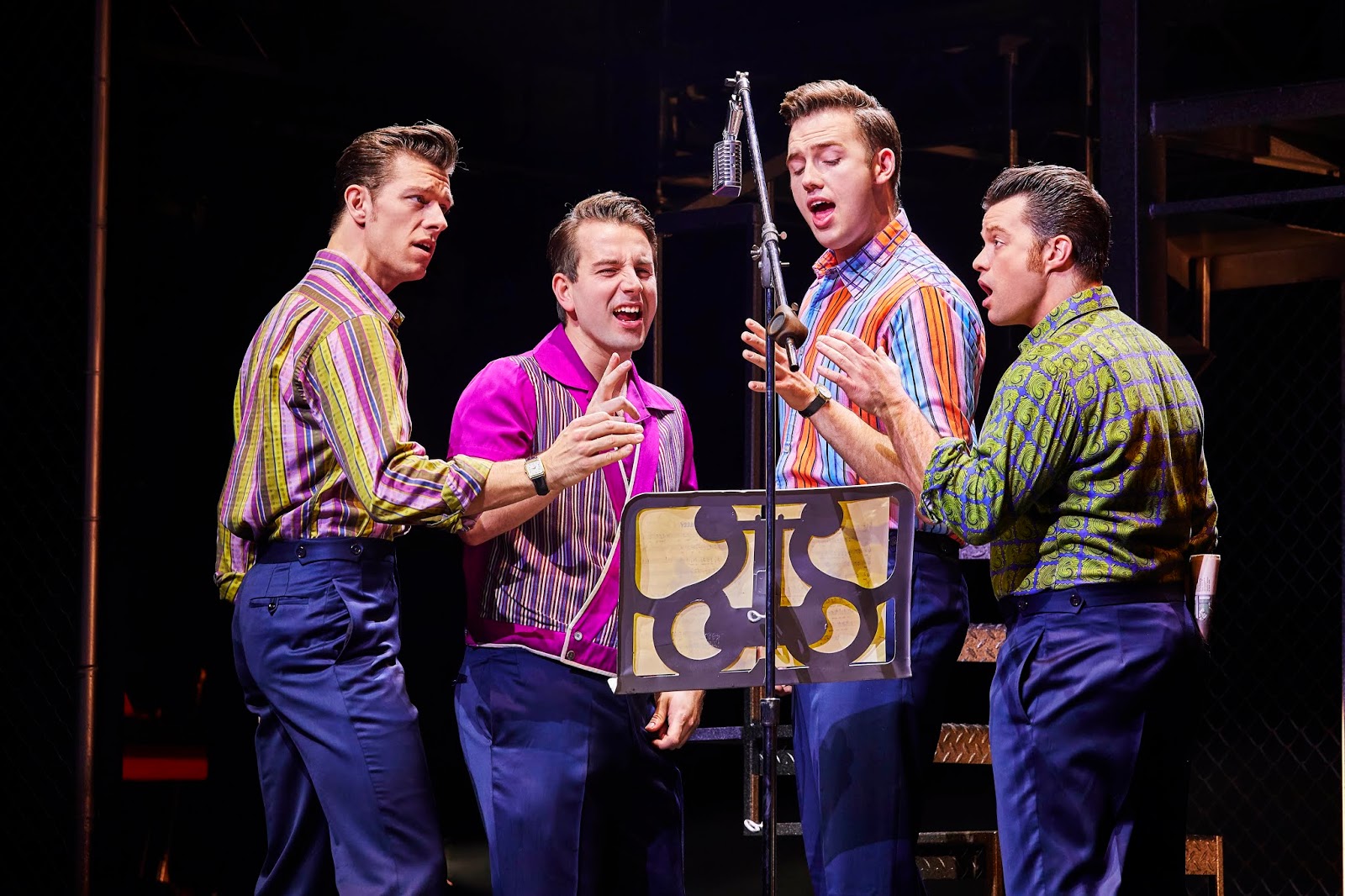 Jersey Boys (UK Tour), New Theatre Oxford Review Rewrite This Story