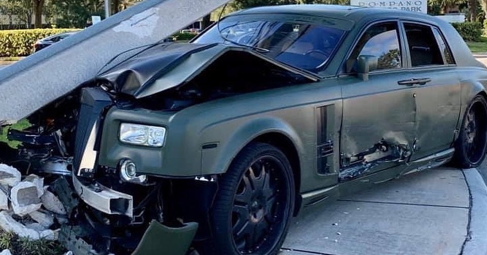 Роллс Ройс авария