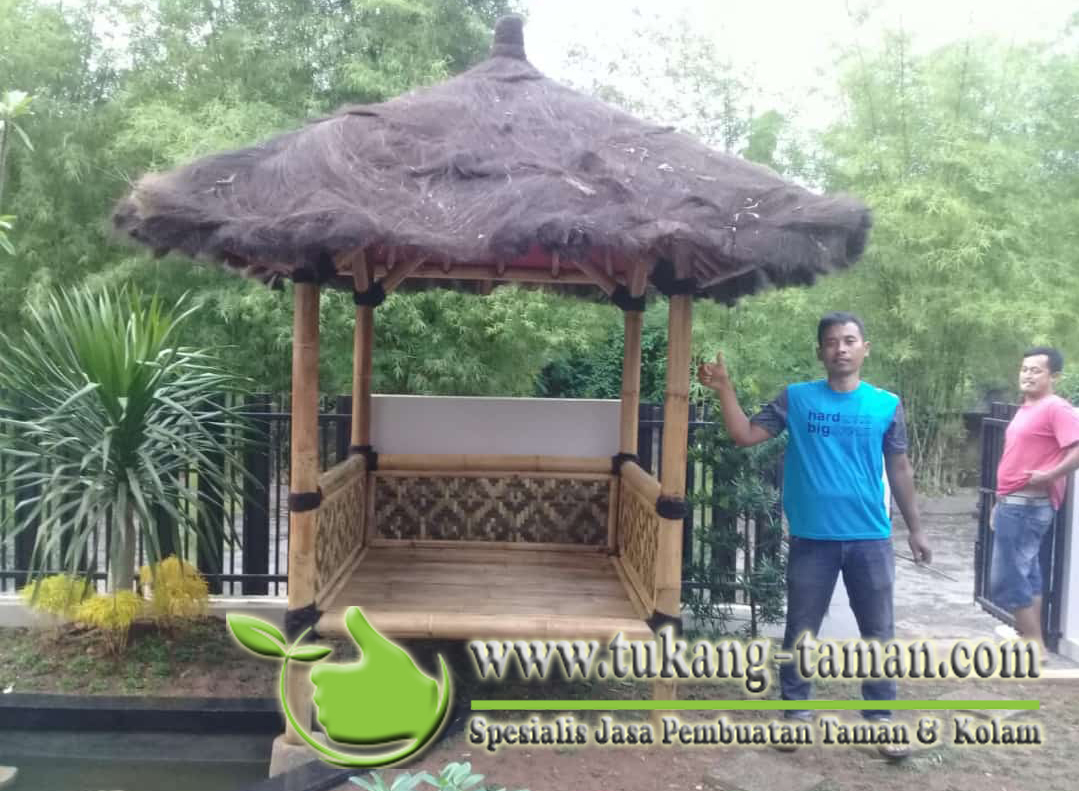 JASA PEMBUATAN SAUNG BAMBU HARGA MURAH TUKANG TAMAN