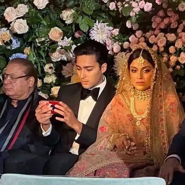 Ayesha saif wore Sabyasachi Mukherjee bridal lehenga on her nikah