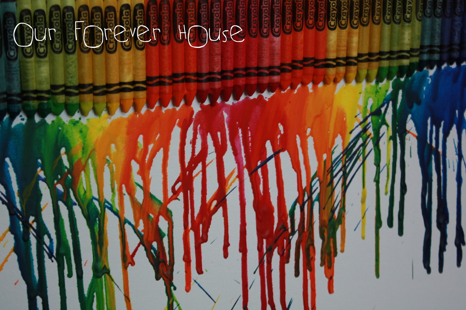 Wax Crayon Wallpaper wallpaper