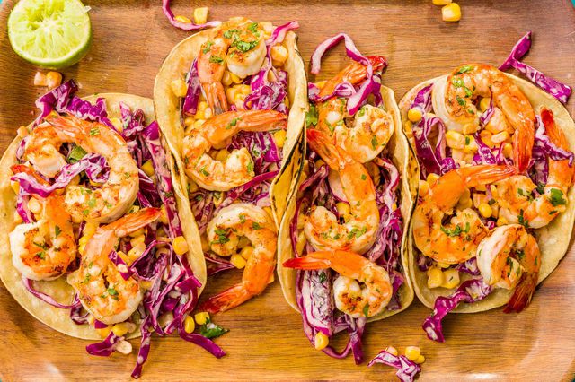 Grilled Shrimp Tacos with Sriracha Slaw - food-drink-recipes.com Grilled Shrimp Tacos with Sriracha Slaw - food-drink-recipes.com