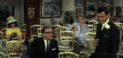 Recensione del film "Ciao Charlie" (1964) di Vincent Minnelli con Tony Curtis e Debbie Reynolds