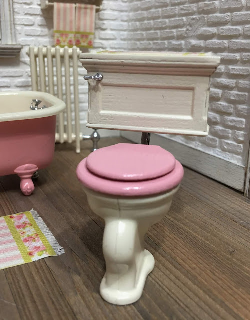 Dollhouse Chrysnbon Bathroom KIT Victorian Style Plastic 1:12 Scale  Miniature Bathtub Toilet Sink