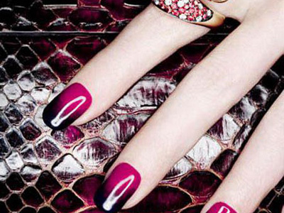 Glossy Pink Black Nail Art