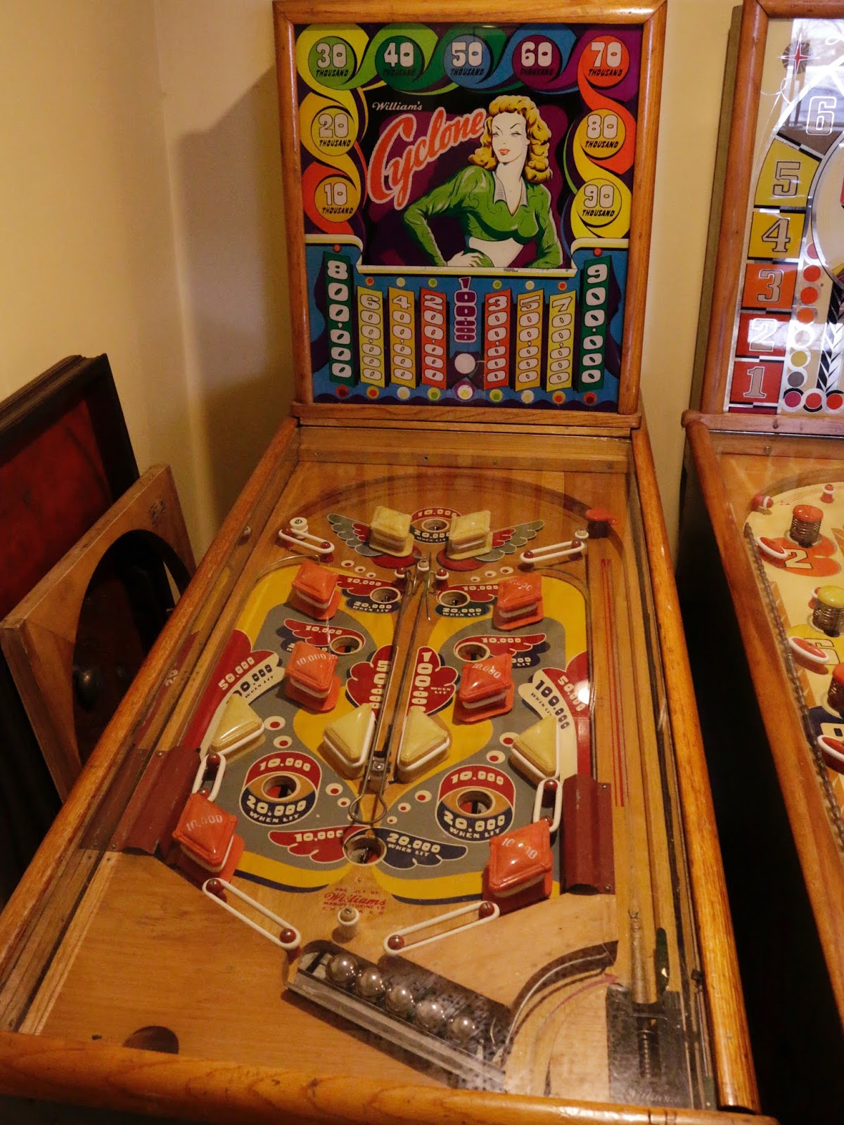 Buy Cyclone pinball machine Online - Pinball Machines for Sale