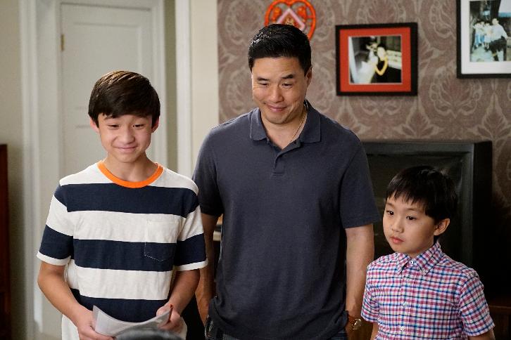 Fresh Off The Boat - Episode 3.14 - The Gloves Are Off - Promotional Photos & Press Release