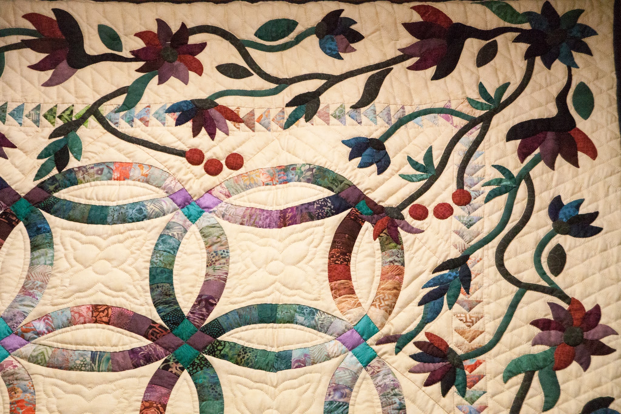 The Suburban Girl Connecting Threads at the Kutztown Folkfest Quilt