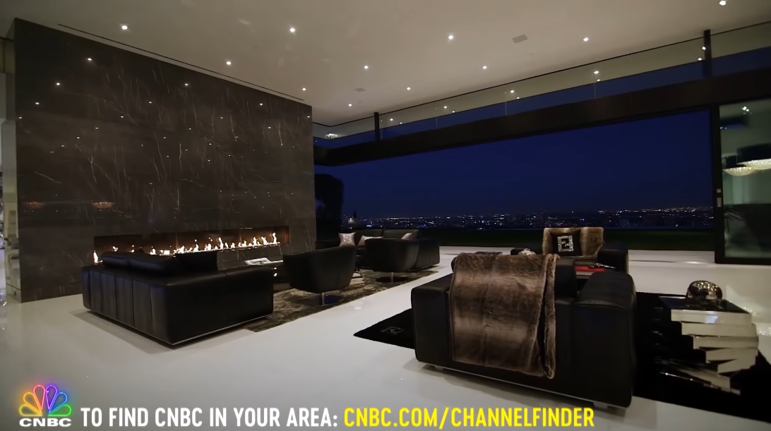 66 Interior Design Photos vs. Michael Jordan's Chicago & Bel Air Mega-Mansions Tour | Secret Lives of The Super Rich