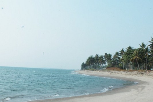 New Keindahan Wisata Pantai Lowita di Pinrang Sulawesi Selatan